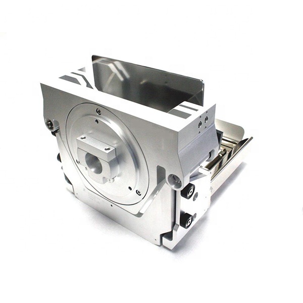 醫(yī)療手板制作機(jī)器加工與手工對(duì)比