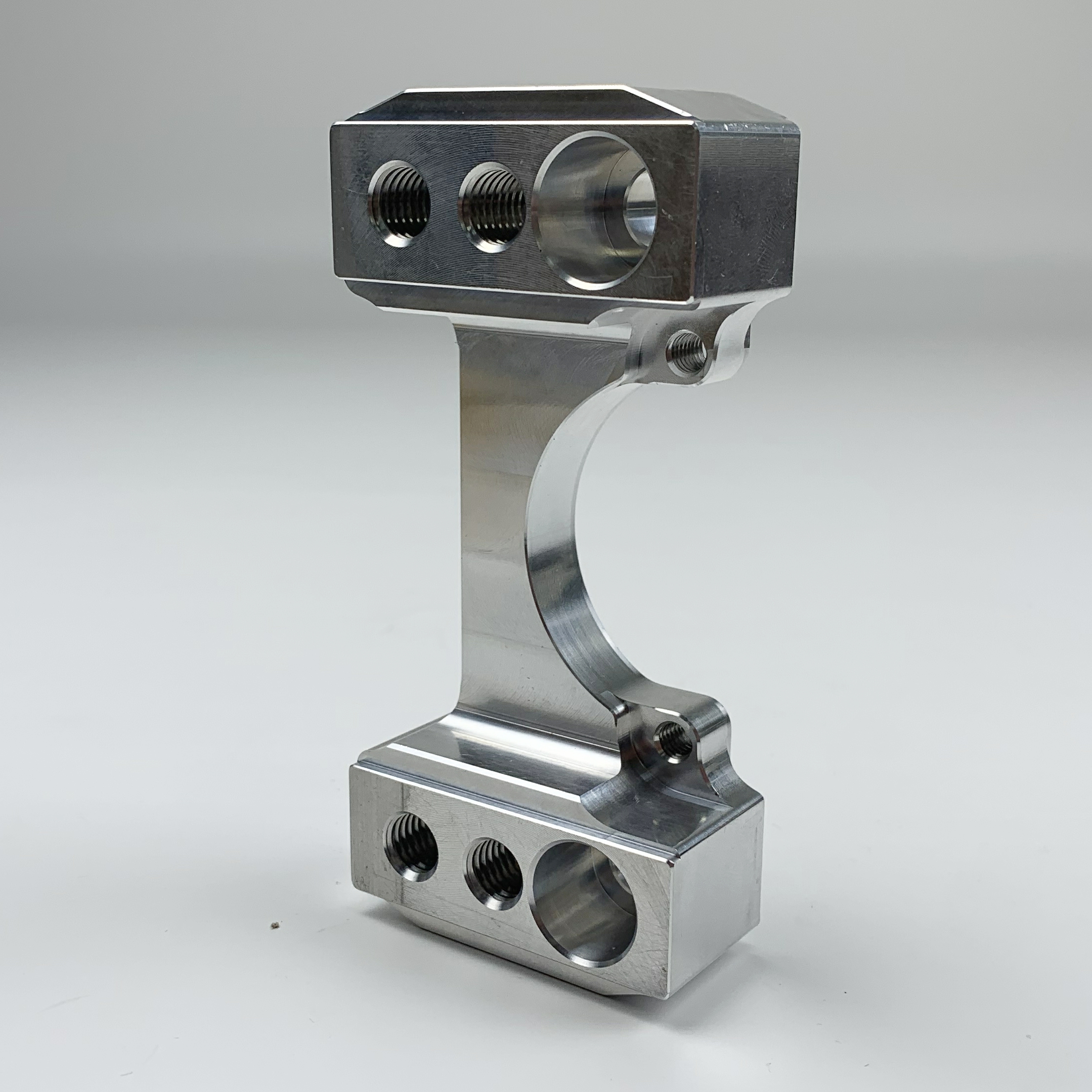 淺談五軸加工技術(shù)的特點