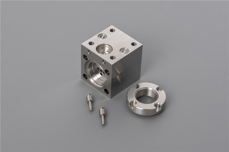 不要太依賴手板，手板只是模具制作的前提