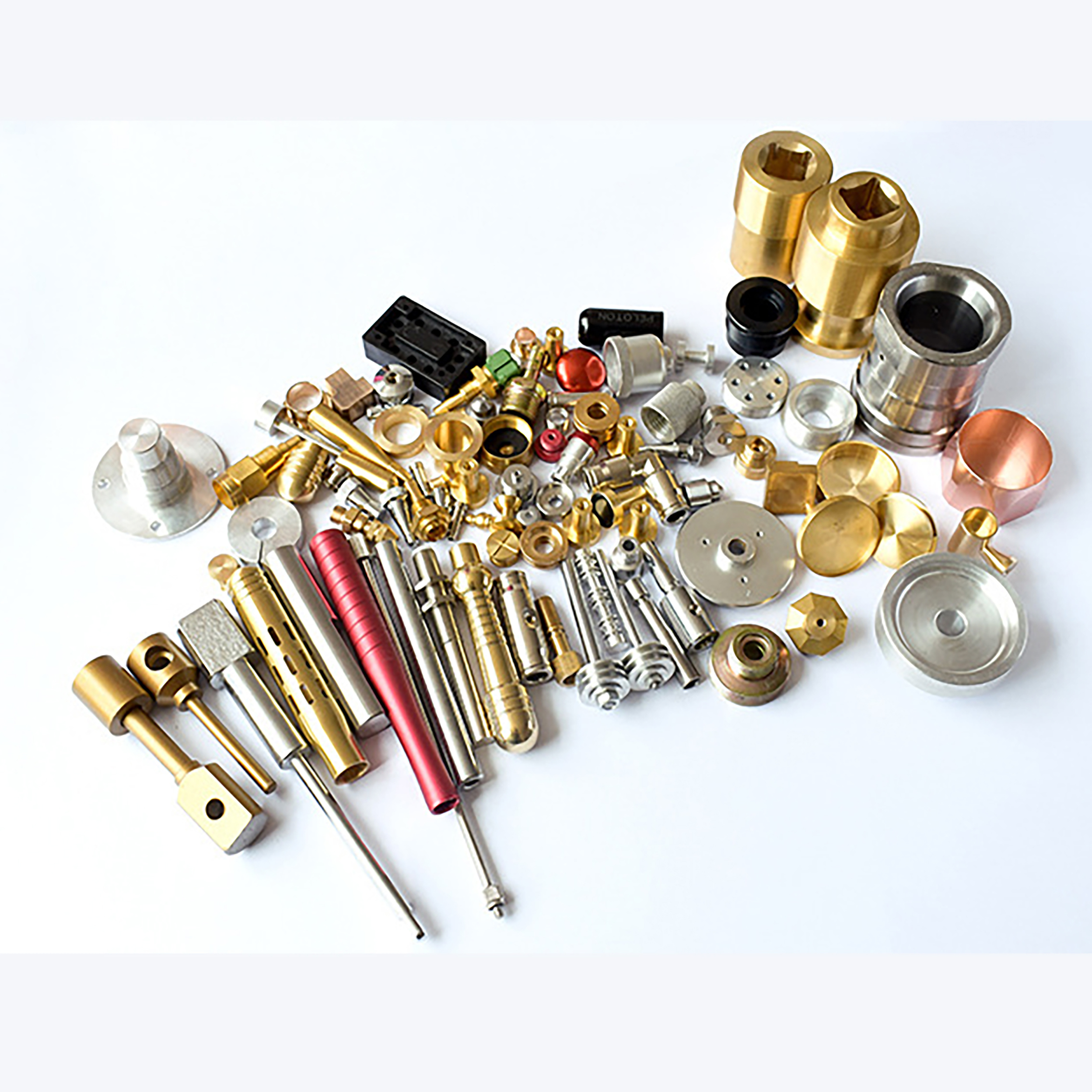 車燈手板加工廠家告訴你什么是手板打樣