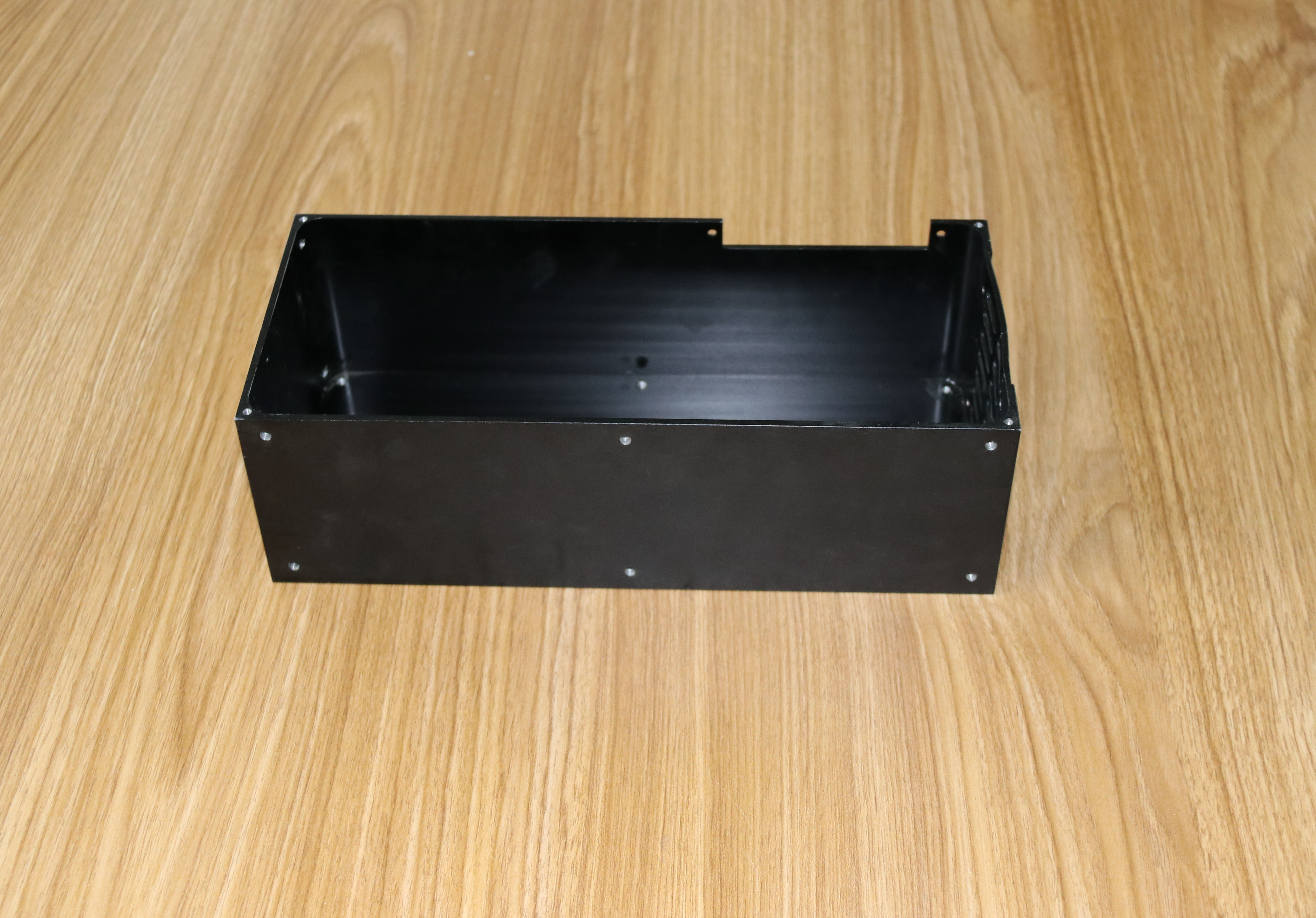 車燈手板加工高品質(zhì)高精度