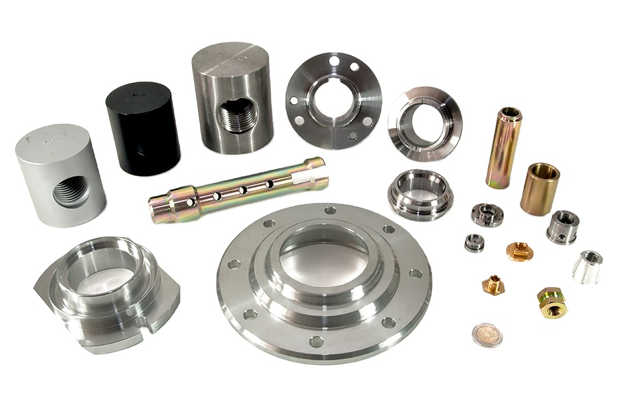 購買五軸加工操作臺主要看什么？