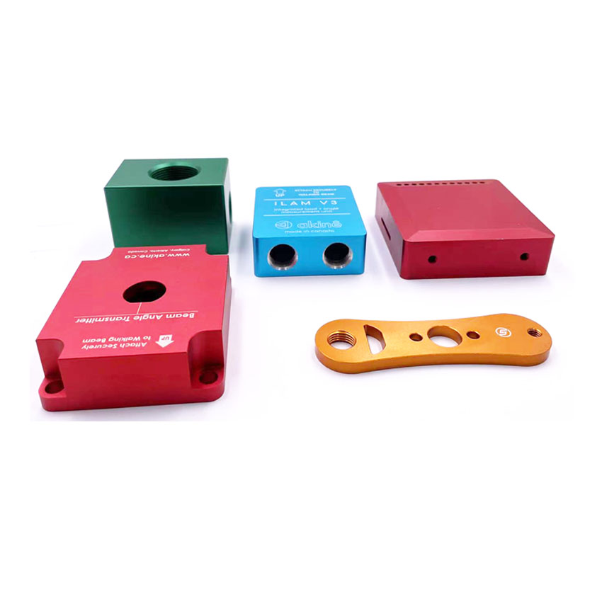 東莞手板模型廠五金手板加工在精度上有差異的原因？