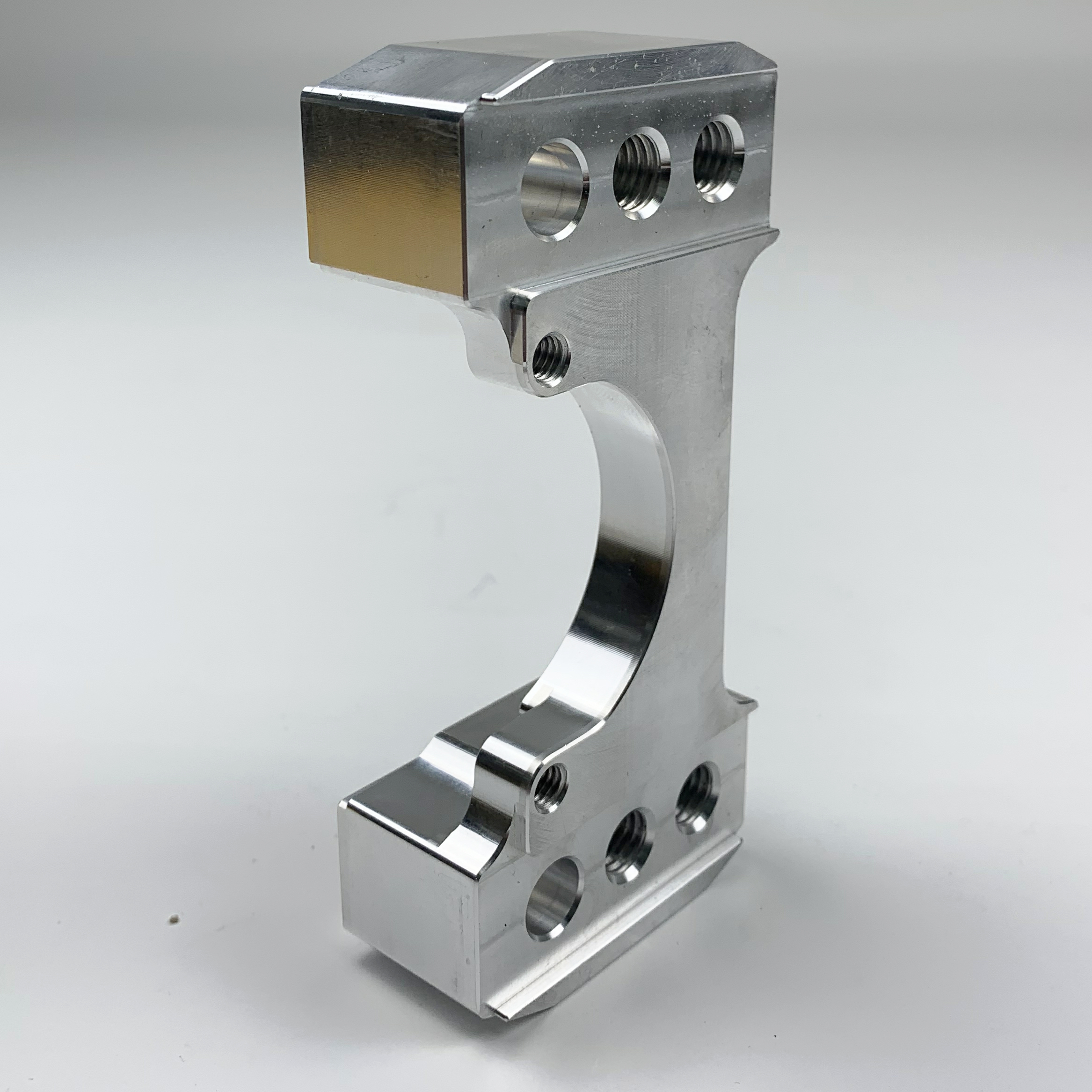 五金手板加工與模具加工的區(qū)別